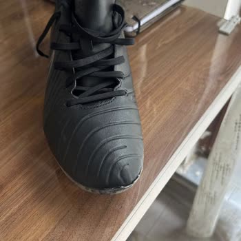 FLO Ayakkabı Ürünü Garantiye Gönderdim Ve İlgilenilmedi