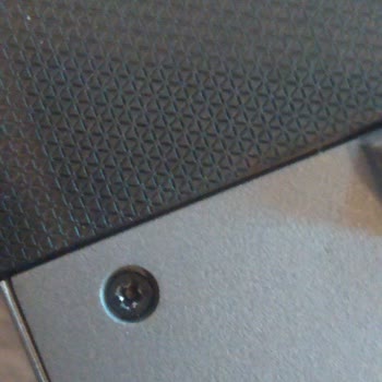 Lenovo Bilgisayar Lenovo Loq 15IRH8 Laptop Açılmama Sorunu