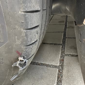 Hankook Reifen durchstochen und nicht durch Garantie Gedeckt