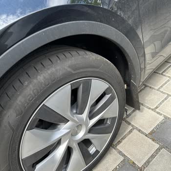 Hankook Reifen durchstochen und nicht durch Garantie Gedeckt