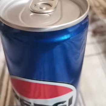 Pepsi Boş Çıktı, Kapağı Kapalı