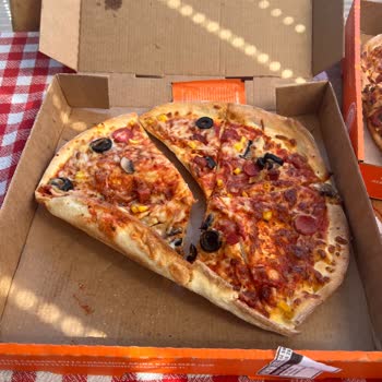 Little Caesars Pizza Paketlemeyi Mi Unuttu!?