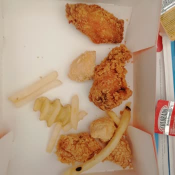 Popeyes Nuggets Kötü Ve Çok Ufak