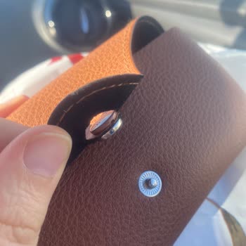 Rayban Gözlük Kılıfı Yırtılma Sorunu