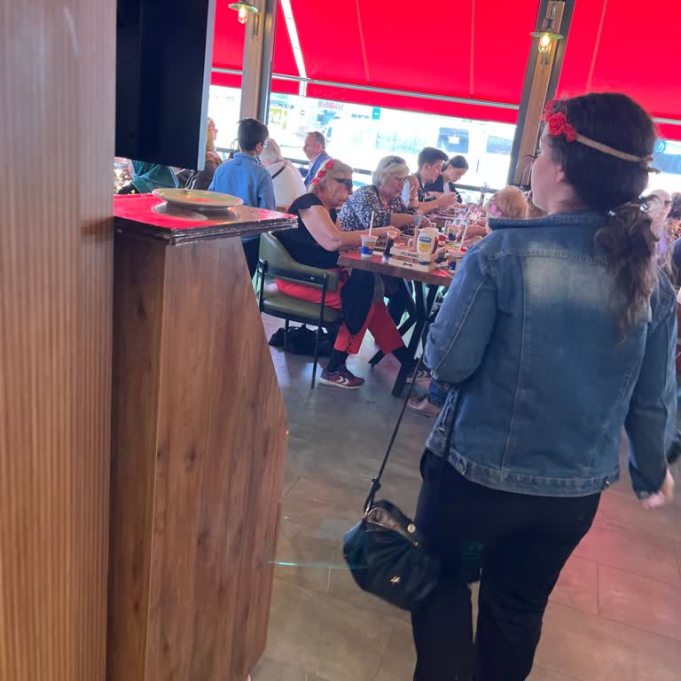 Turlasana Tur Deneyimi Ve Beklenti Uyuşmazlığı