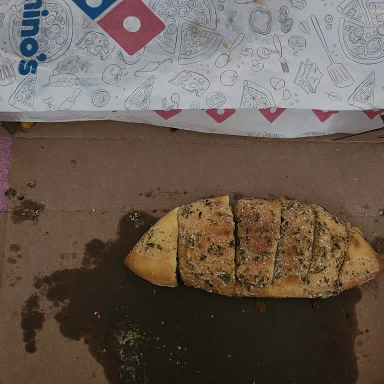 Domino's Pizza Küçükçekmece Cumhuriyet Şubesi