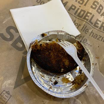 Müşteri Memnuniyetinde Sıfır Puan: Sbarro Künefe Hayal Kırıklığı