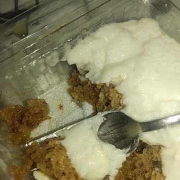 BİM Osmanoğlu Tatlısından Çıkan Kıl