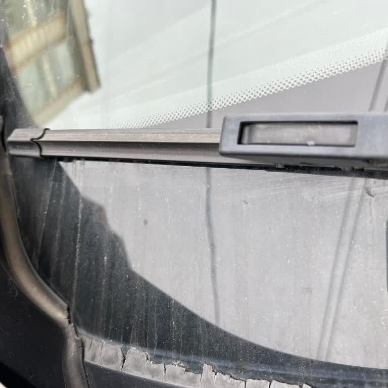 Renault Fluence Aracın Tirim Sesleri Kapı Kasılmaları