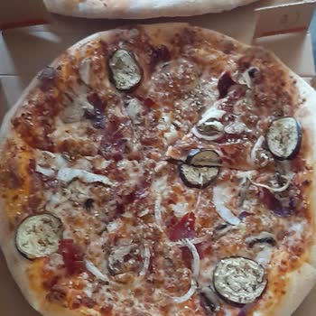 Terra Pizza Yanlış Pizza Ve Soğuk Pizza Gelmesi