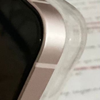 Bastcase Kılıf Kullandığım Halde Düşen Telefonum Zarar Gördü