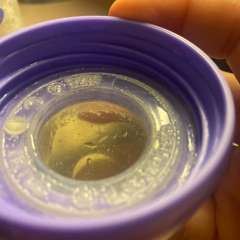 Lansinoh Biberon Ucunda Kalıntılar Kalması