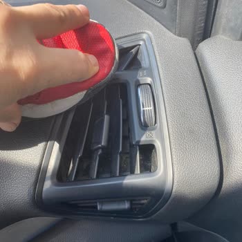 Barçın Spor 3 Ayda Parçalanan Nike Ayakkabıyı Değişim Yapmadı