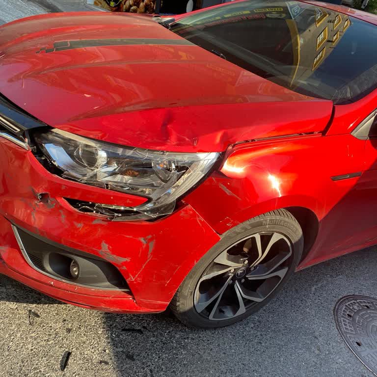 Aksigorta Tedarikçi Firma Megane 4 Aracın Farını Yollamadı