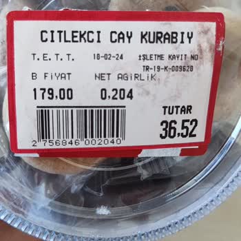 Çitlekçi Son Kullanma Tarihi Geçmiş Bayat Kurabiye Satışı Yapıyor.