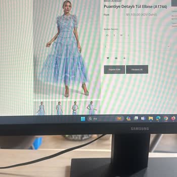 Bliss Atelier Yanlış Elbise Gönderdi