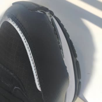 Puma Spor Ayakkabının 6. Ayında Ürün Kaynaklı Yırtılması