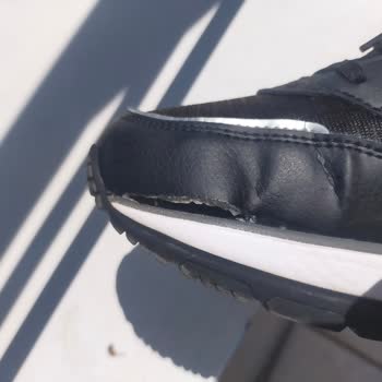 Puma Spor Ayakkabının 6. Ayında Ürün Kaynaklı Yırtılması