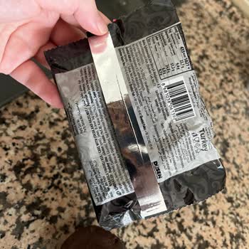 BİM Kekinden Bir Şeyler Çıktı!