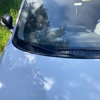 BMW Kronik Ön Cam Fitili Sorunu