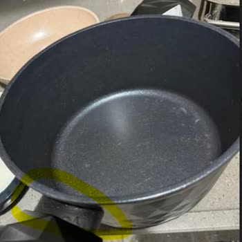 Karaca Züccaciye Çeyiz Hayalim Çatlayan Tencereler