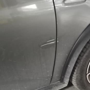 Enterprise unautorisierte Kreditkartenbelastung wegen Kratzer beim Mietwagen