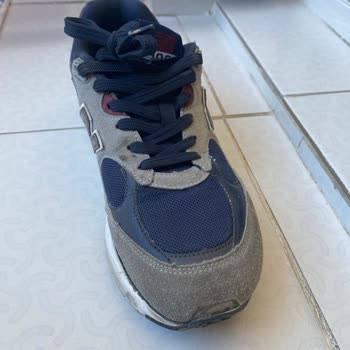 New Balance Schuhe Probleme mit Qualität und Kundenservice nach nur wenigen Tragezeiten