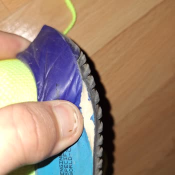 Nike Sportive Ayakkabı Problemi 2'dir Sorun Var