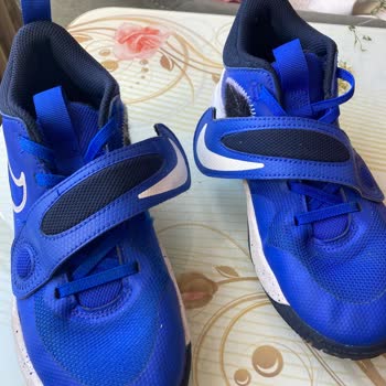 Nike Basketbol Ayakkabısının Çırtçırtları Hk