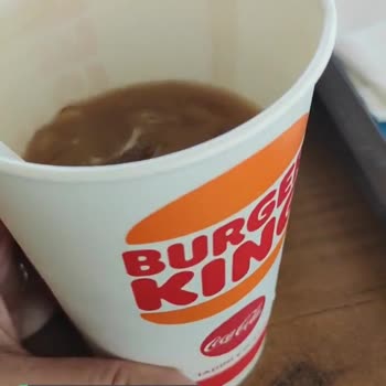 Burger King Kong Kahve Su Gibi!