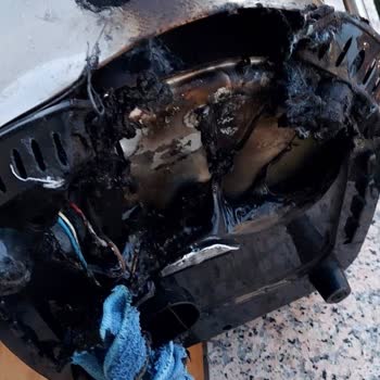 Electrolux Air Fryer Yanması Sonrası Oluşan Maddi Ve Manevi Hasar