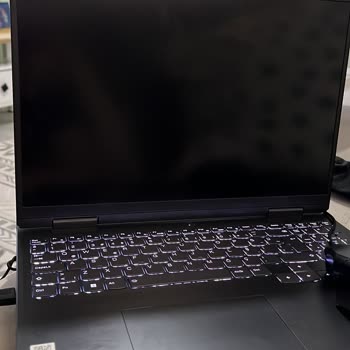 Lenovo Bilgisayar Statik Elektrik Sorunuyla Boğuşan Lenovo Gaming PC