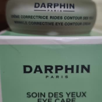 Darphin Ve Madam10 Raf Ömrü Dolmuş Ürün Satıyor