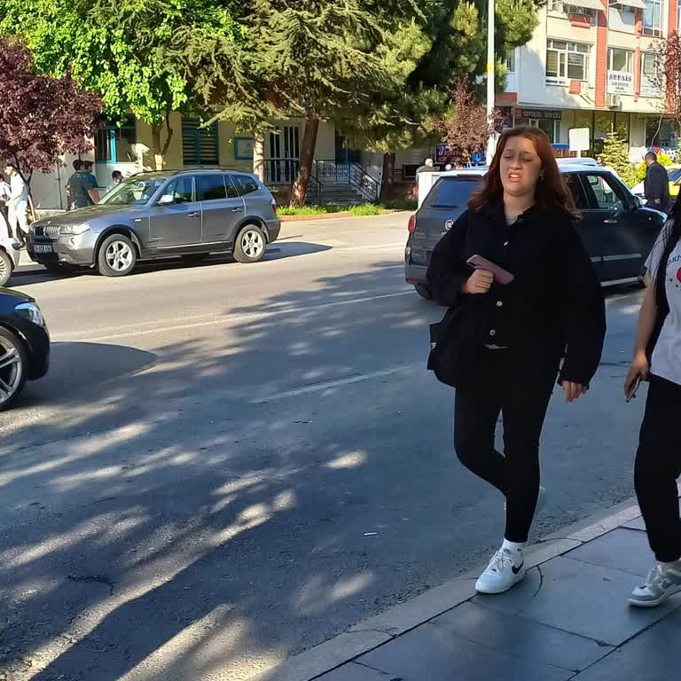 Çorlu Belediyesi Otobüs Şoförü Kafasına Göre Takılıyor