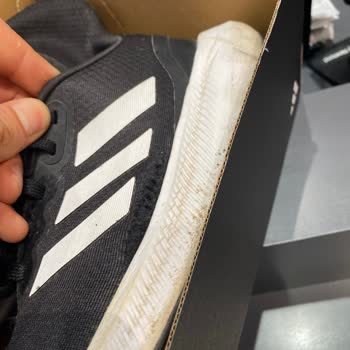 In Street'ten Aldığım Adidas Marka Ayakkabıların Kalitesizliği