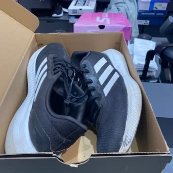 In Street'ten Aldığım Adidas Marka Ayakkabıların Kalitesizliği