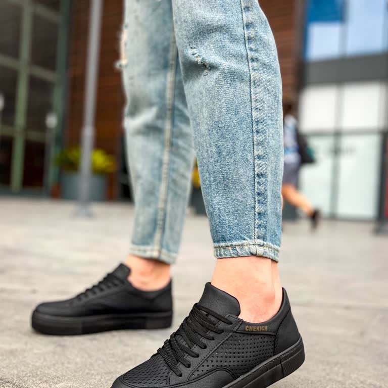 Boyuuzatanayakkabi.com Güvenilir Firma Ama Kargo Gecikme