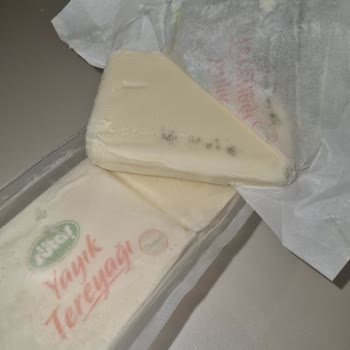 Sütaş Yayık Tereyağı Vakum Paket Küf Problemi