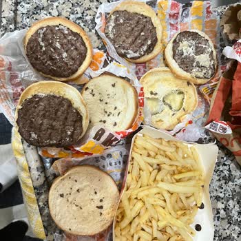 Yemeksepeti Burger King Yanlış Ve Eksik Sipariş Getirdi