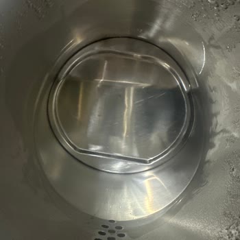 Arzum Deminde Çay Makinesi Paslandı