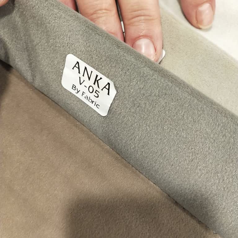 Evkur Alışveriş Yanlış Renk Koltuk