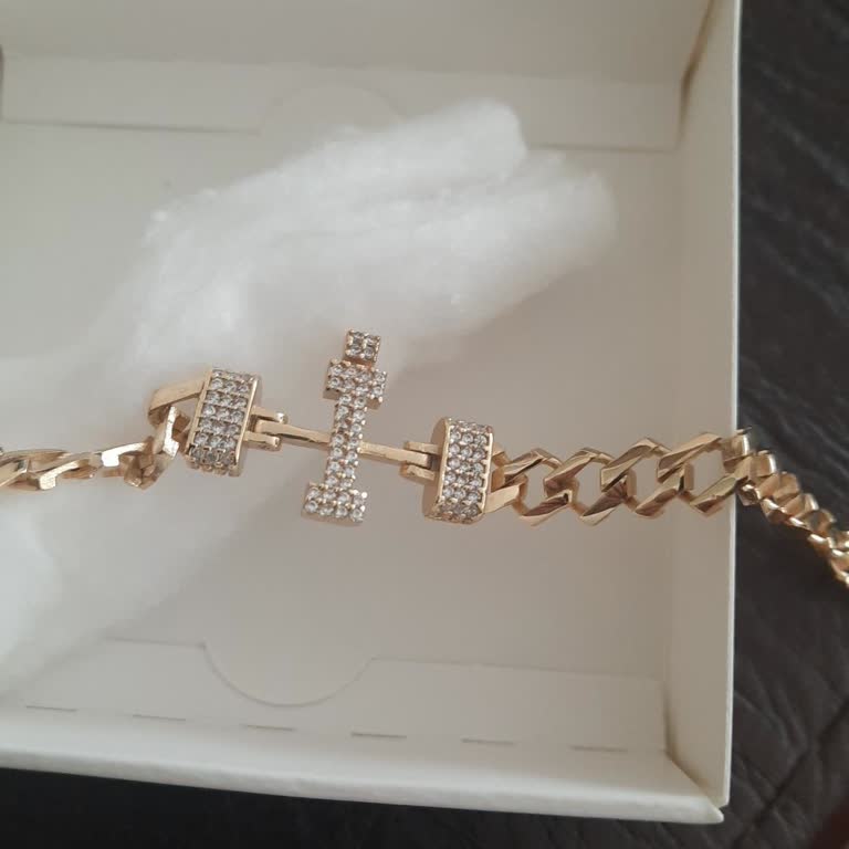 Rich Aksesuar   Değişim İçin Uğraştırması Ve Saygısızca Tutumu...