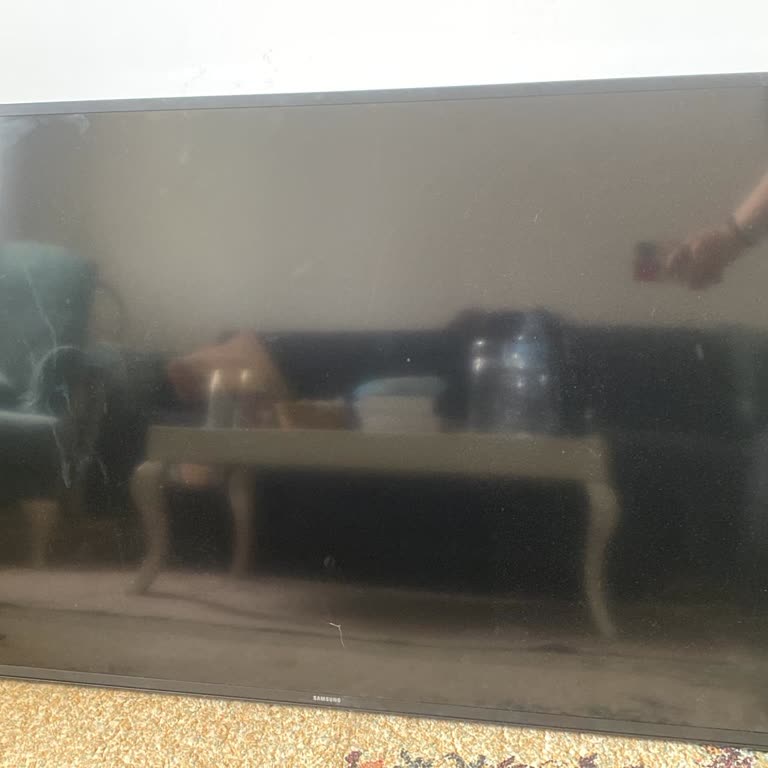 Samsung TV Ekran Kırık