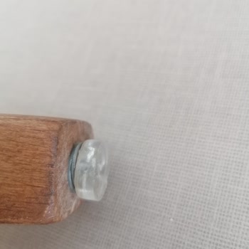 Doğtaş Mobilyanın 4 Görünümlü 3 Ayaklı Sandalyesi...