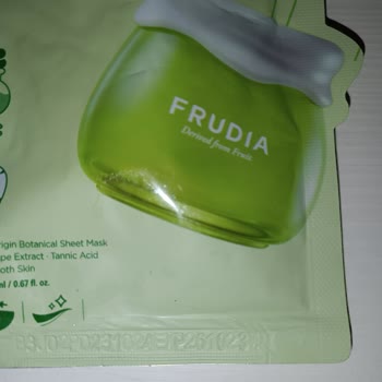 Watsons Frudia Green Grape Mask Pore Control Maskenin Tarihi Geçmiş