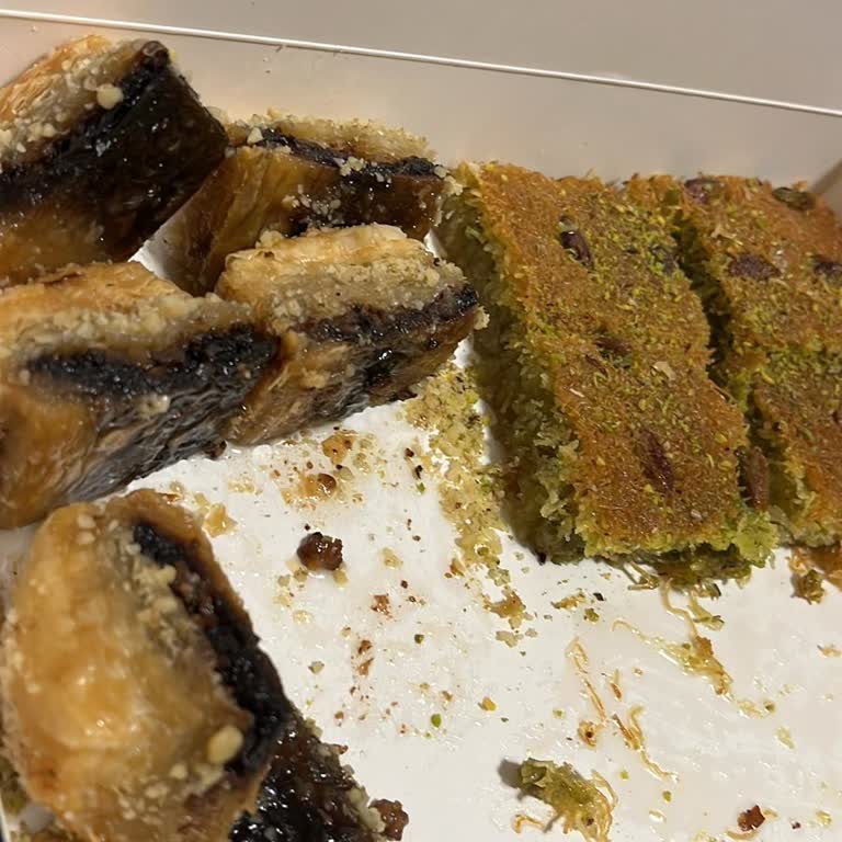 Mado'dan Aldığım Baklavalar Yanmıştı. Şikayetçiyim