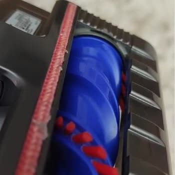 Dyson V15 Detect Çok Pişmanım
