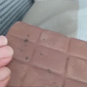 A101 Milka Çikolatası Aldım Ve Küflü Çıktı
