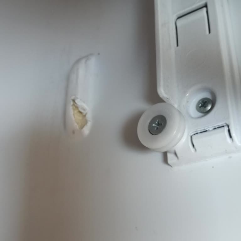 Beko Buzdolabı Değişim İstiyoruz Lütfen Bir Depremzede Olarak.