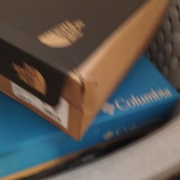 The North Face Ayakkabı Kutusunu Hasarlı Yolluyorlar